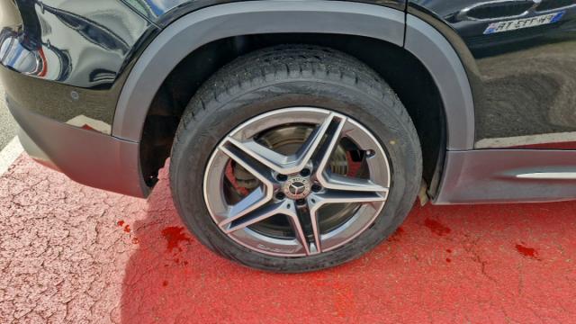 Mercedes Benz Glb image 5