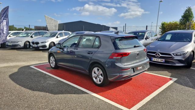 Volkswagen Golf image 6
