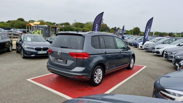 Volkswagen Touran image 1