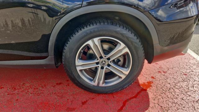 Mercedes Benz Glc image 6