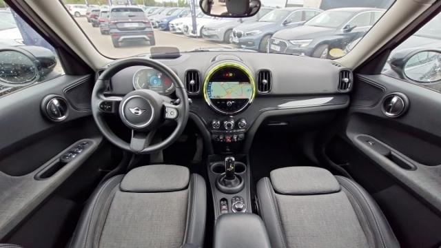 Mini Countryman image 3