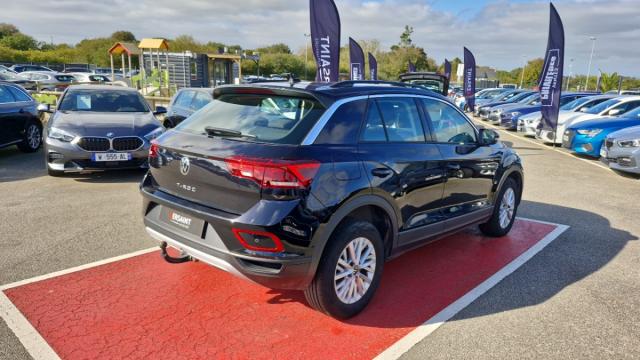 Volkswagen T-Roc image 8