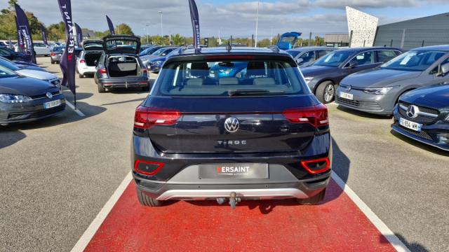 Volkswagen T-Roc image 2