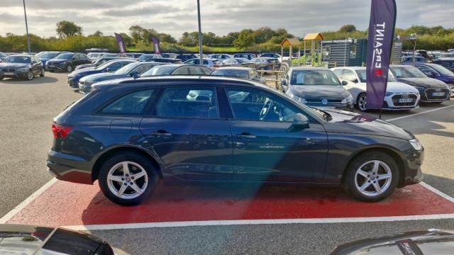 Audi A4 Avant image 7