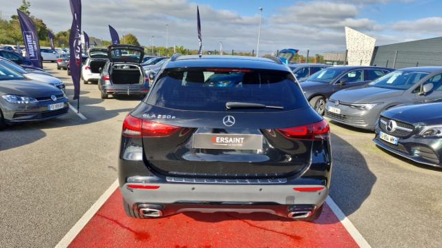 Mercedes Benz Gla image 7