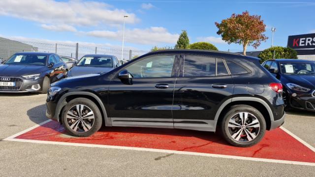 Mercedes Benz Gla image 3