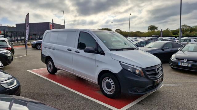 Mercedes Benz Vito image 2