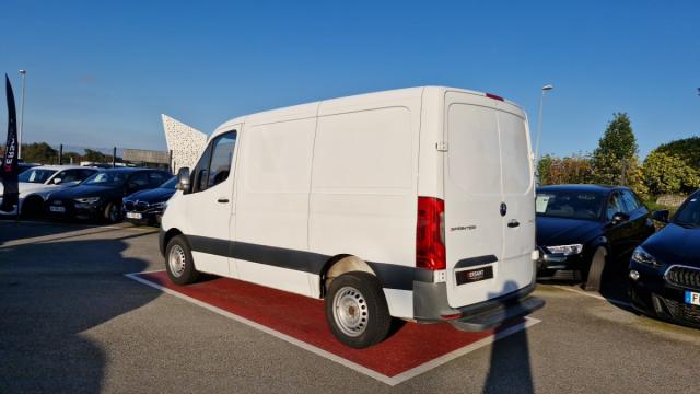 Mercedes Benz Sprinter image 7