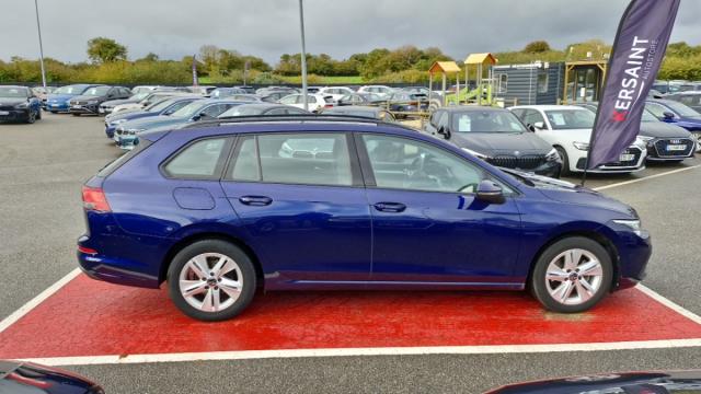 Volkswagen Golf Sw image 9