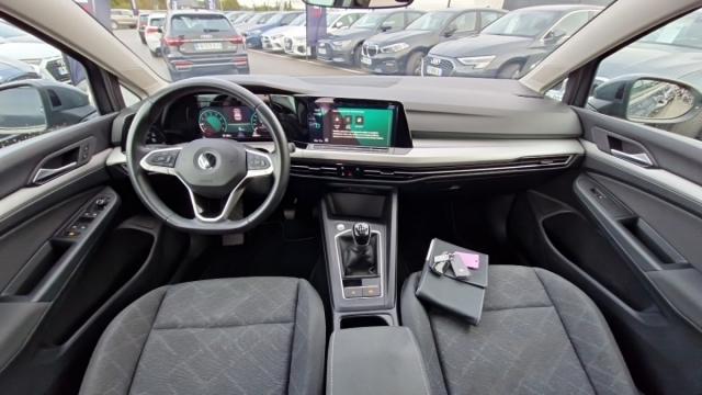 Volkswagen Golf image 2