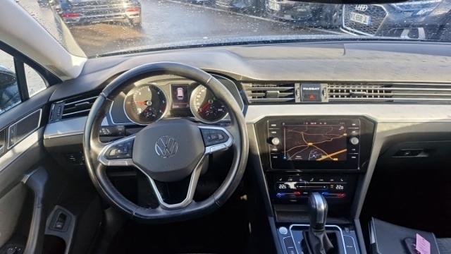 Volkswagen Passat Sw image 1