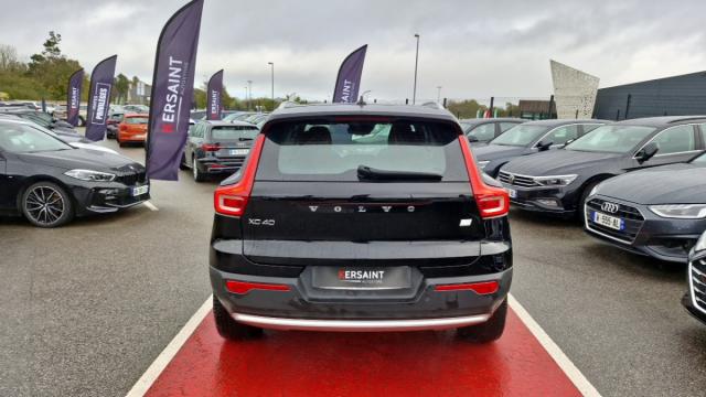 Volvo Xc40 image 2