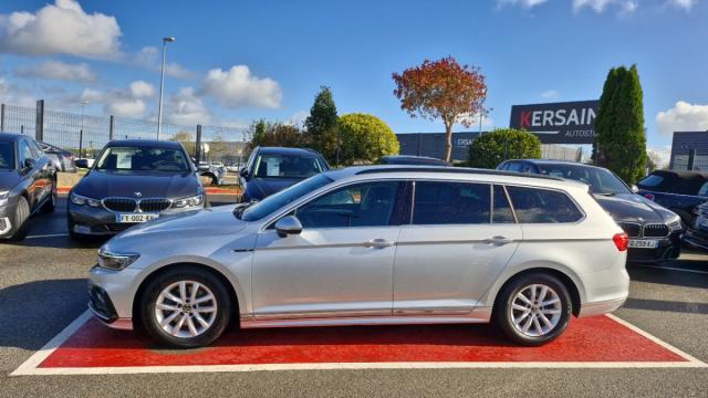 Volkswagen Passat image 8