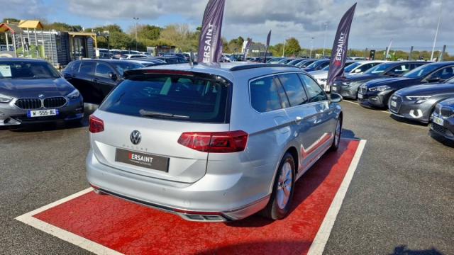 Volkswagen Passat image 5