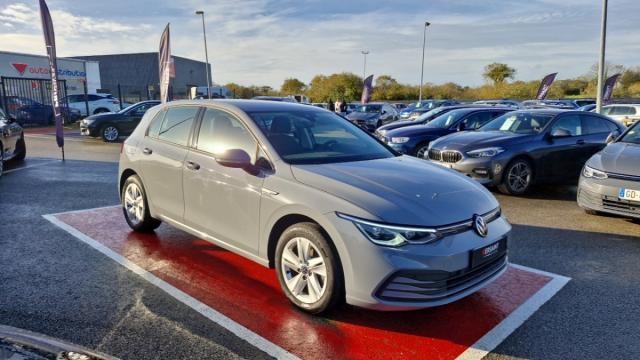 Volkswagen Golf image 8