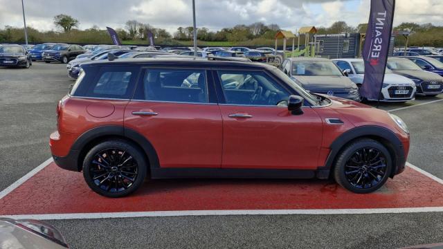 Mini Clubman image 1