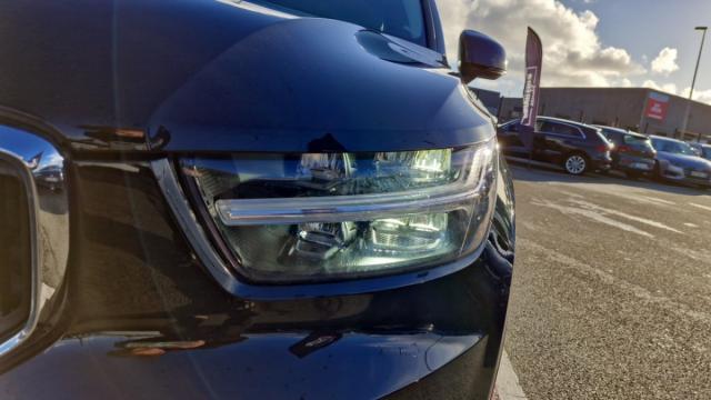 Volvo Xc40 image 4
