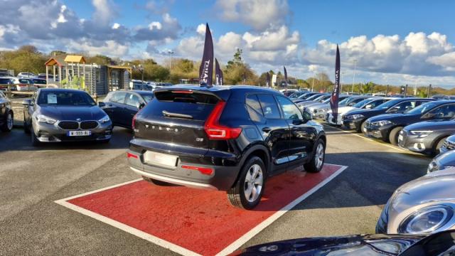 Volvo Xc40 image 9