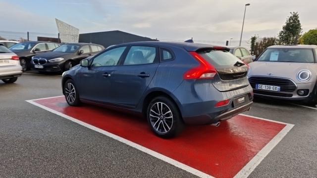Volvo V40 image 1