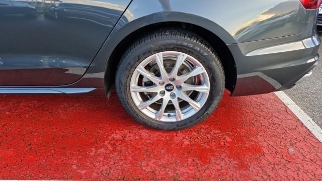 Audi A4 Avant image 2