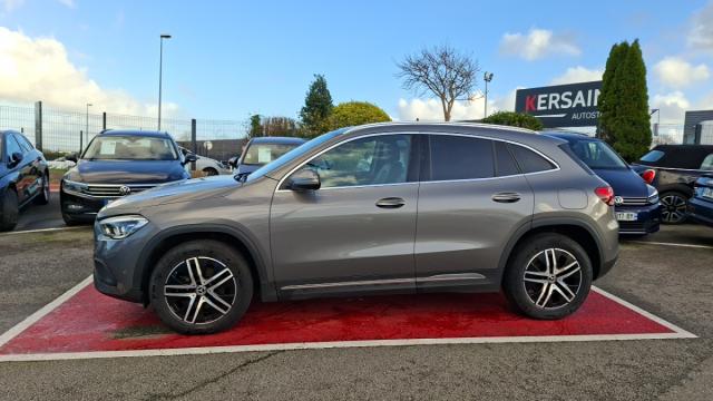 Mercedes Benz Gla image 6