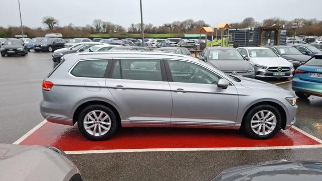 Volkswagen Passat Sw image 5