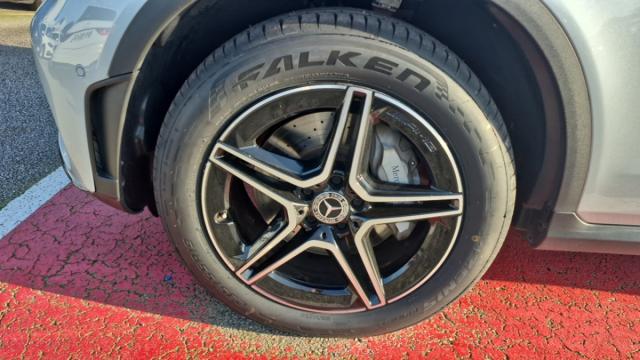 Mercedes Benz Glc image 9