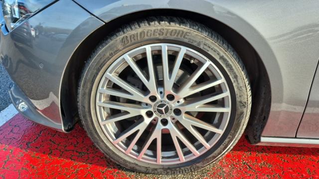 Mercedes Benz Cla Shooting Brake image 6