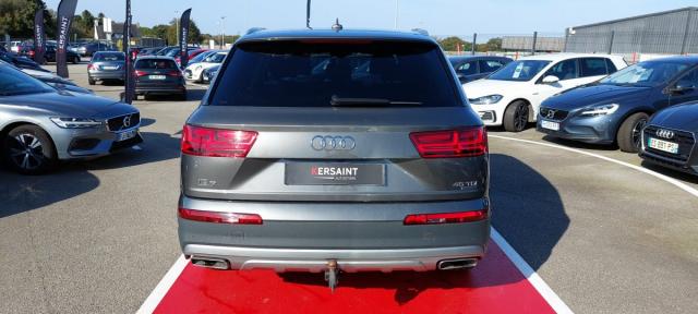 Audi Q7 image 9