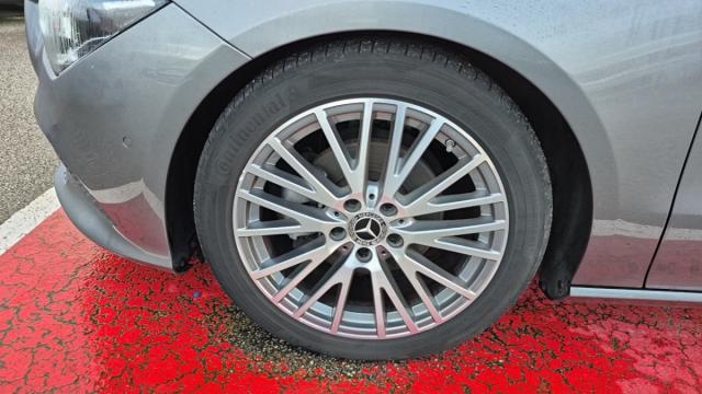 Mercedes Benz Cla Shooting Brake image 3