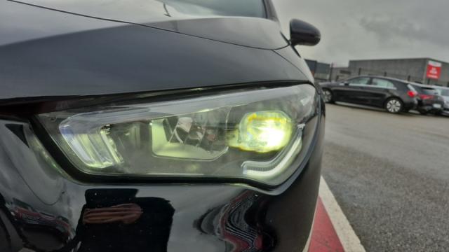 Mercedes Benz Cla Shooting Brake image 1