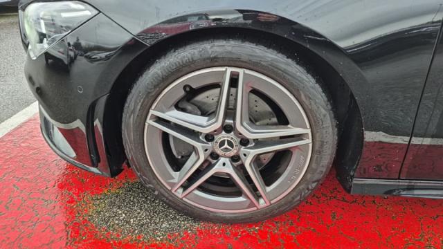 Mercedes Benz Cla Shooting Brake image 8