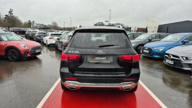 Mercedes Benz Glb image 9