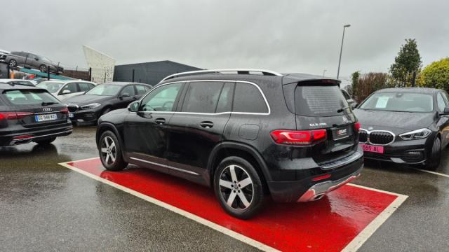 Mercedes Benz Glb image 7