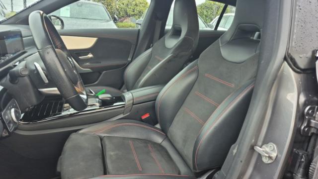 Mercedes Benz Cla Shooting Brake image 8