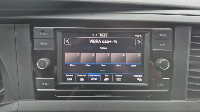 Volkswagen Transporter image 5