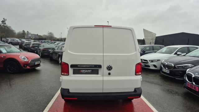 Volkswagen Transporter image 7
