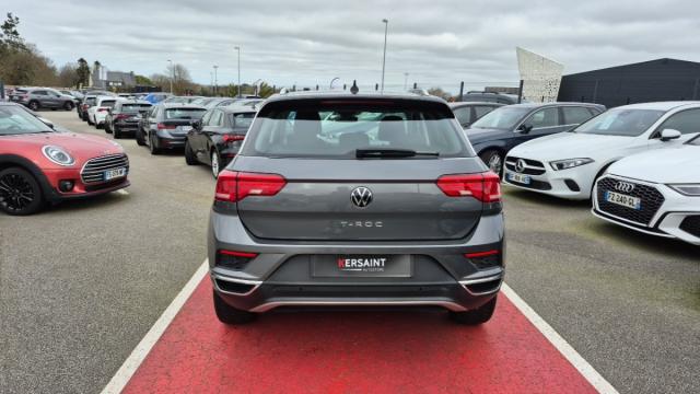 Volkswagen T-Roc image 9