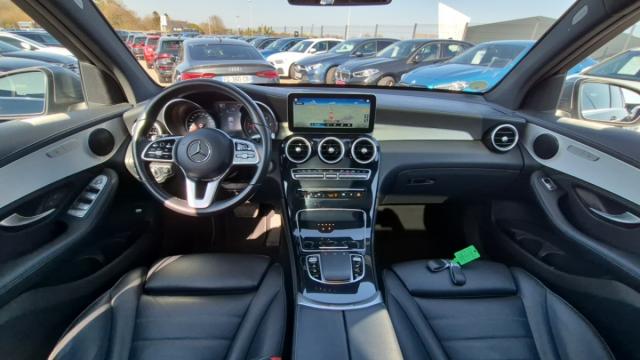 Mercedes Benz Glc image 9