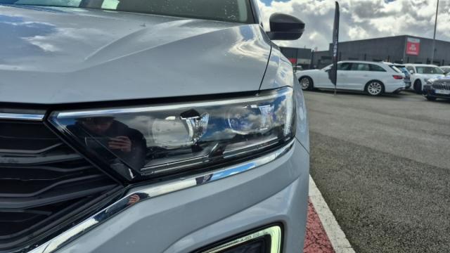 Volkswagen T-Roc image 6