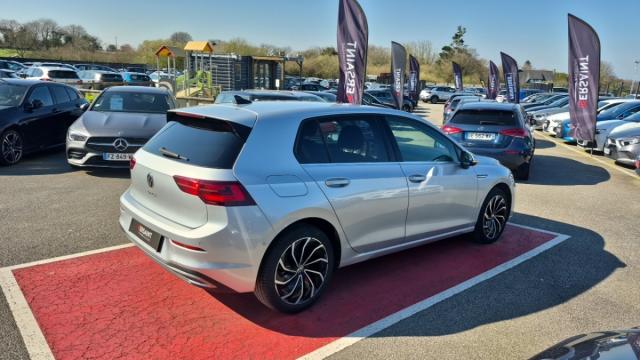Volkswagen Golf image 1