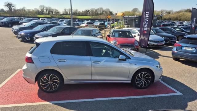 Volkswagen Golf image 2