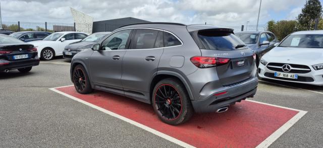 Mercedes Benz Gla image 8