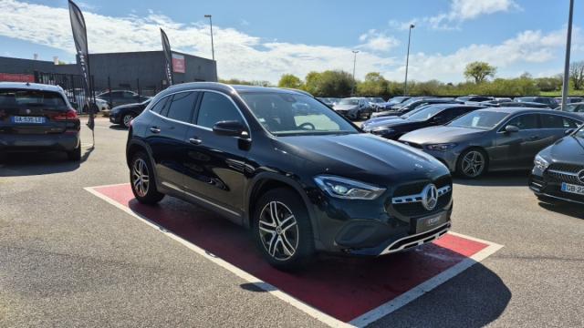 Mercedes Benz Gla image 1