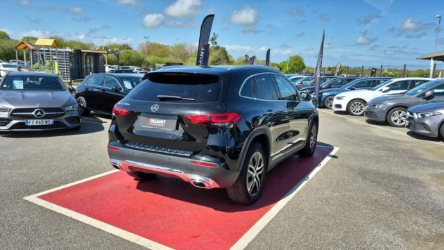 Mercedes Benz Gla image 2