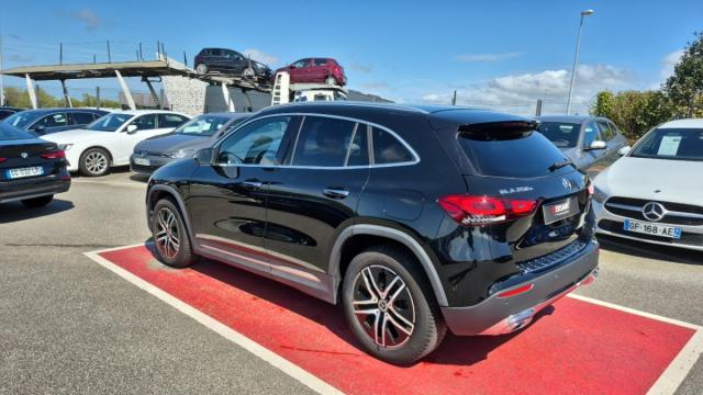 Mercedes Benz Gla image 9