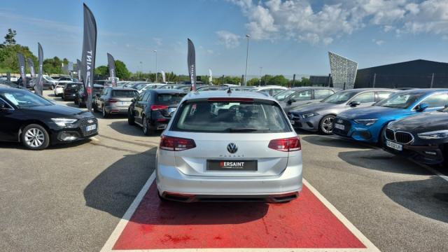 Volkswagen Passat Sw image 9