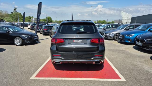 Mercedes Benz Glc image 2