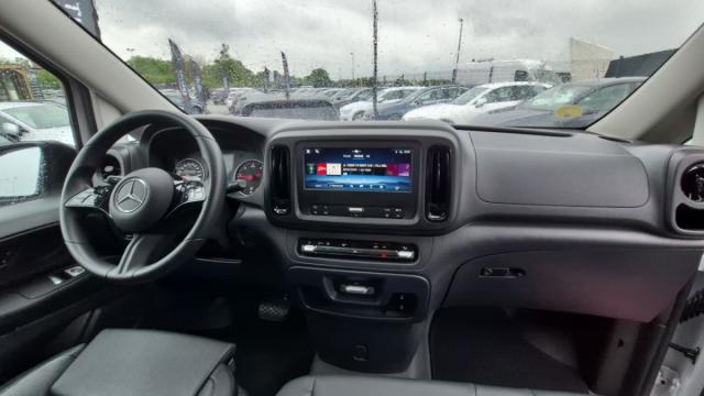 Mercedes Benz Vito image 8