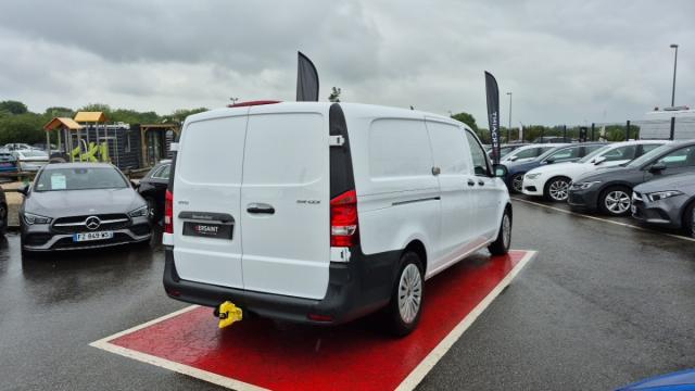 Mercedes Benz Vito image 6